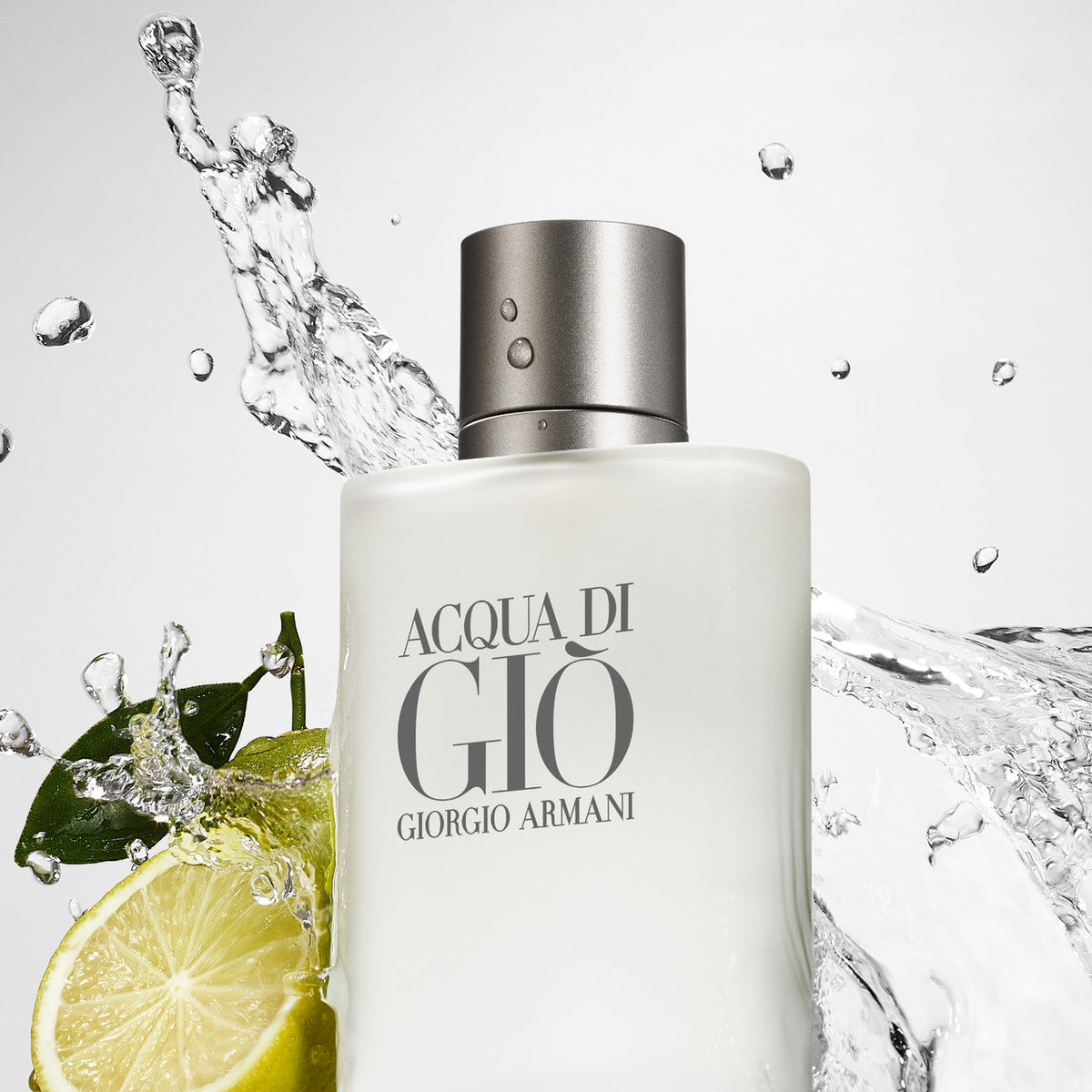 bottiglia del profumo Giorgio Armani Acqua di Gio EDT 100ml