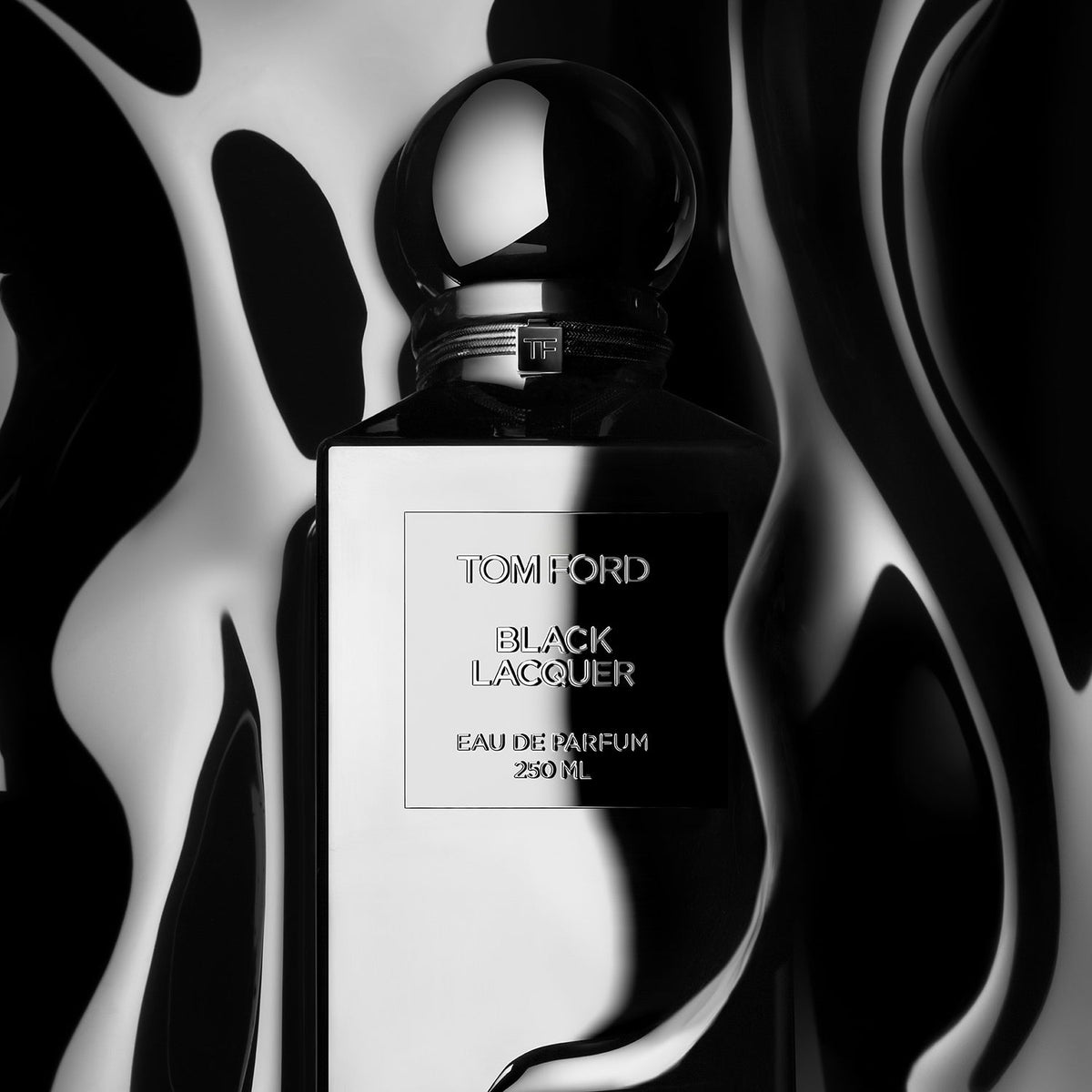 bottiglia del profumo Tom Ford Black Lacquer EDP 50ml