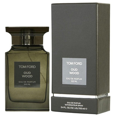 dettaglio del profumo Tom Ford Oud Wood EDP 100ml